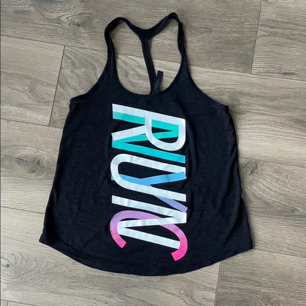 Black athletic  tank